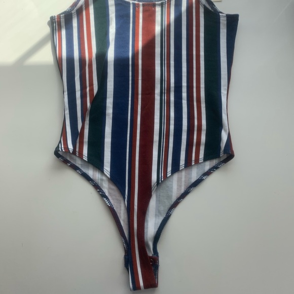Striped Bodysuit - Picture 5 of 6